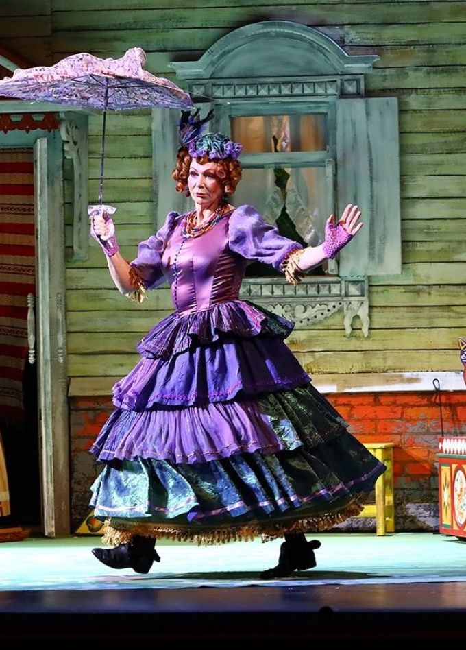 Спектакль «Женитьба Бальзаминова»