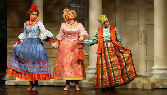 Спектакль «Женитьба Бальзаминова»