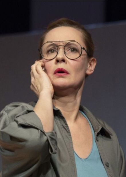 Спектакль «У каждого свои недостатки»