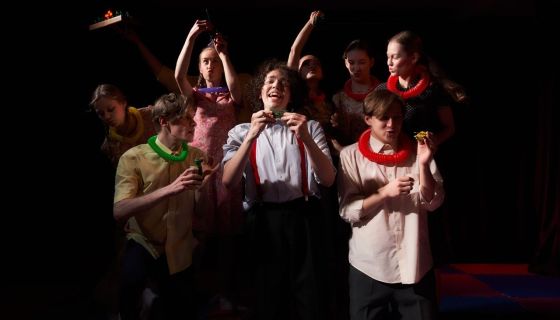 Спектакль «Не успели. Ценить. Искать. Растить. Качать»