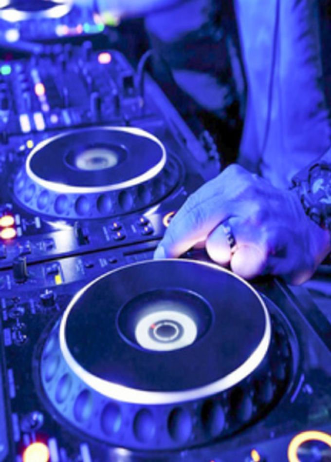 Мастер-класс по диджеингу