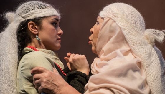 Спектакль «Cүнгән йолдызлар / Угасшие звёзды»