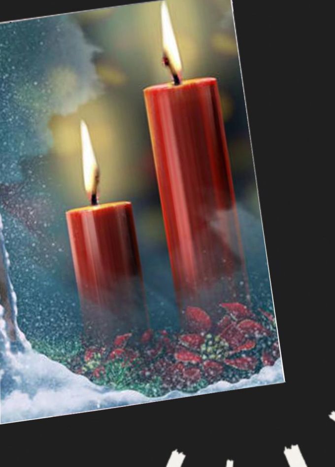 В отблесках свечи