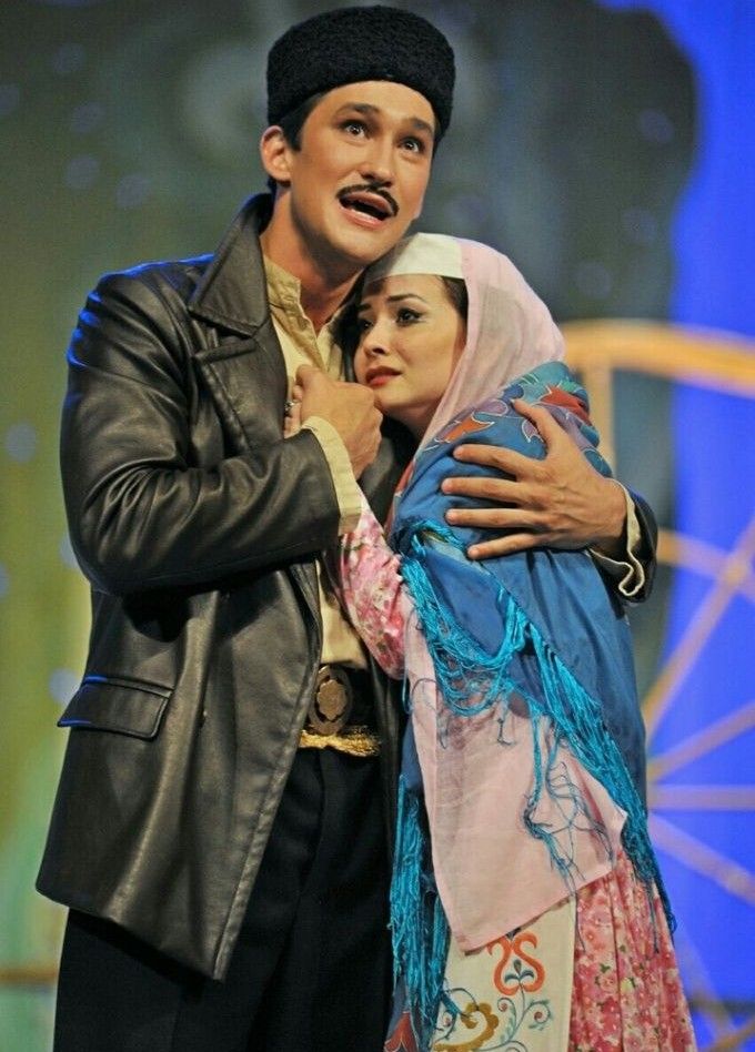 Спектакль «Зәңгәр шәл / Голубая шаль»