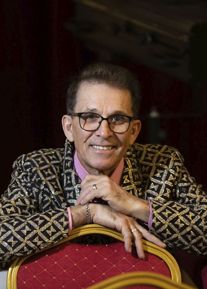 Фердинанд Сәлахов. 70 Һөнәр иясе