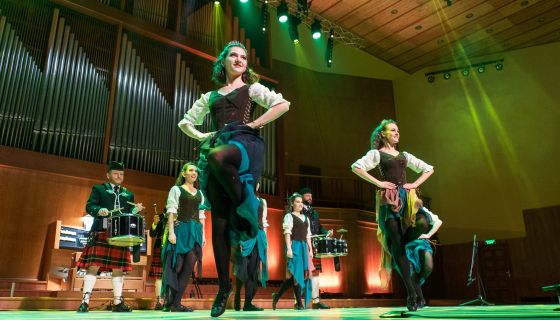 Оркестр волынщиков City Pipes. Новогоднее Ирландское шоу