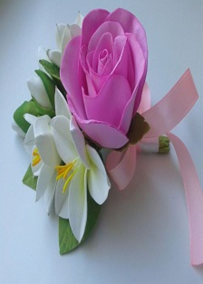 Букет для мамы: Цветы из фоамирана. Мастер-класс