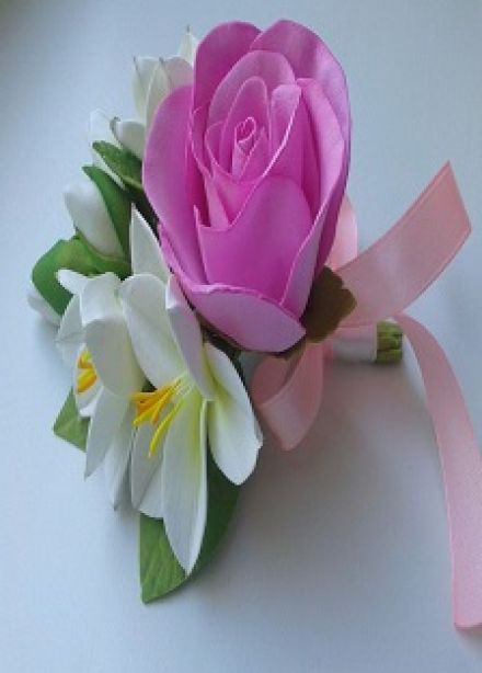 Букет для мамы: Цветы из фоамирана. Мастер-класс