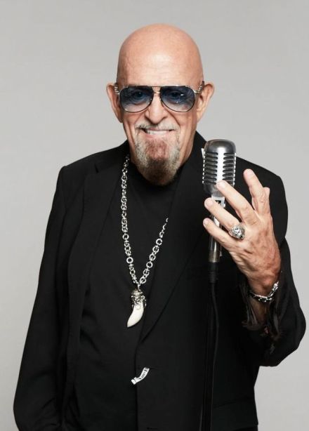 Михаил Шуфутинский