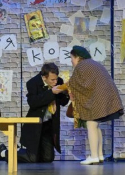 Все совпадения с реальностью-случайны