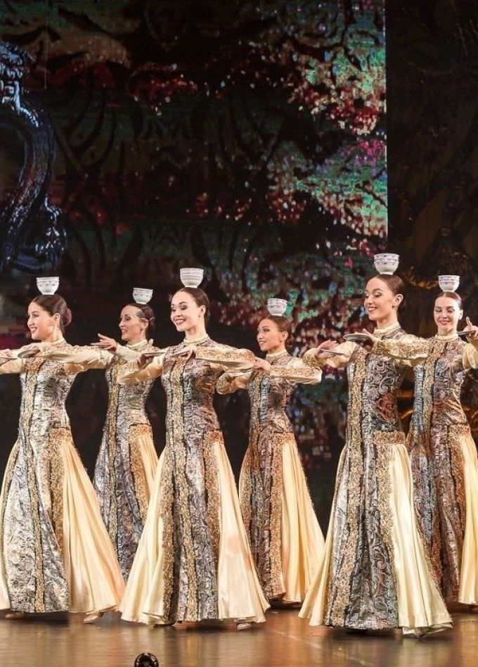 Шоу «Великий шёлковый путь»