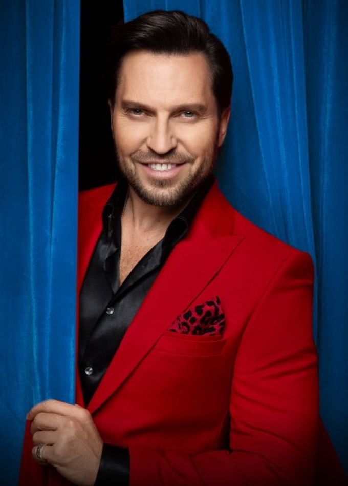 Артур Пирожков. Перетанцуй меня