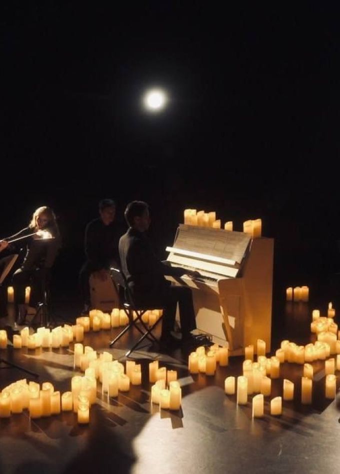CGM Orchestra. Музыка Людовико Эйнауди при свечах